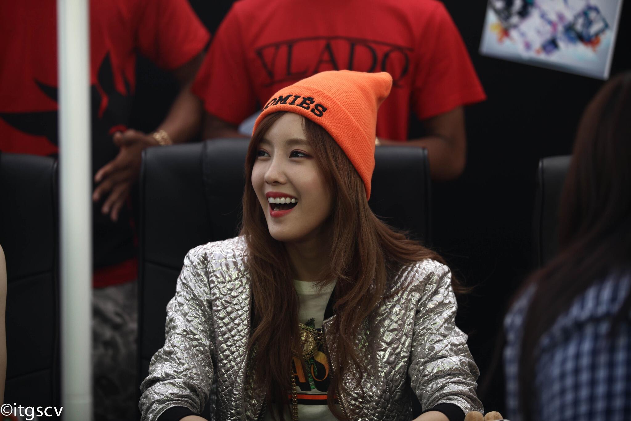 BKSBqrQCQAEfmRS.jpg:large