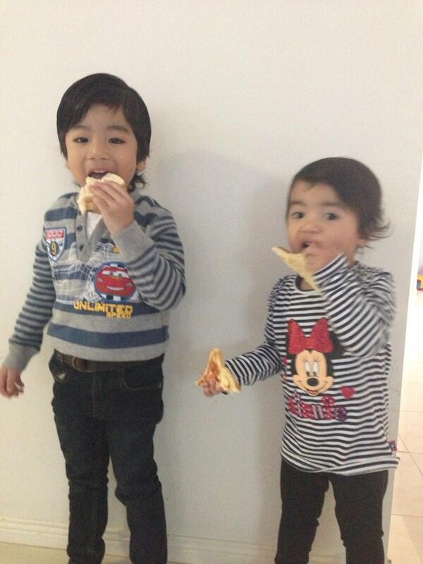 SreyUn's tweet photo. @Doesy007 http://t.co/I8IblSzadv