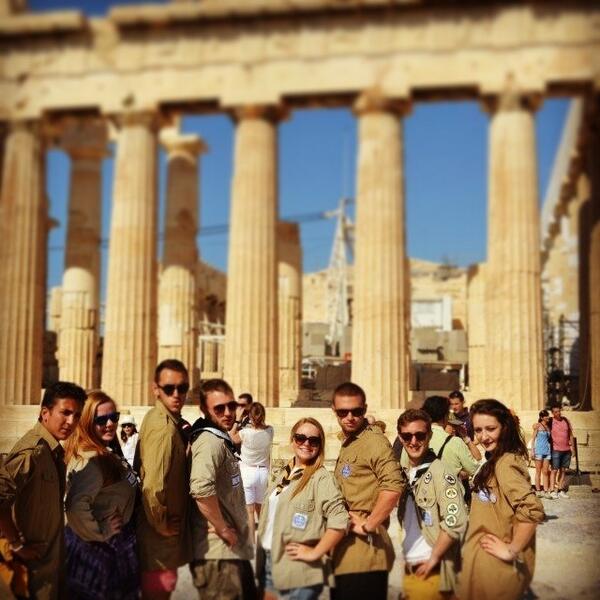 azylberszac's tweet image. "@alana_eva: @HanoarUK and 4 other countries #greece http://t.co/uTUKuUFCe8" why are you so chic? Can't wait to have you back #selfishtweet