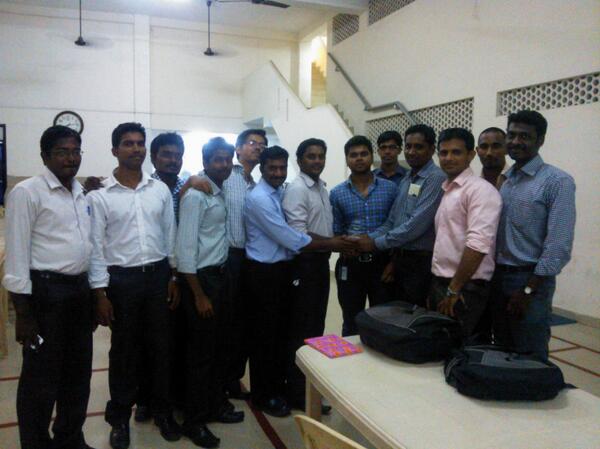 Fusionites_mmi's tweet image. Team #Fusionites with @iamfaizal on his last-day with Us  We wish him bright career! Phto Courtesy : @ImIndrajith