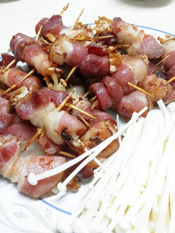 nuchiee_jin's tweet photo. น่ากิน บ่ ทำเองนะเนี๊ยะ http://t.co/Zkadz0aMOh