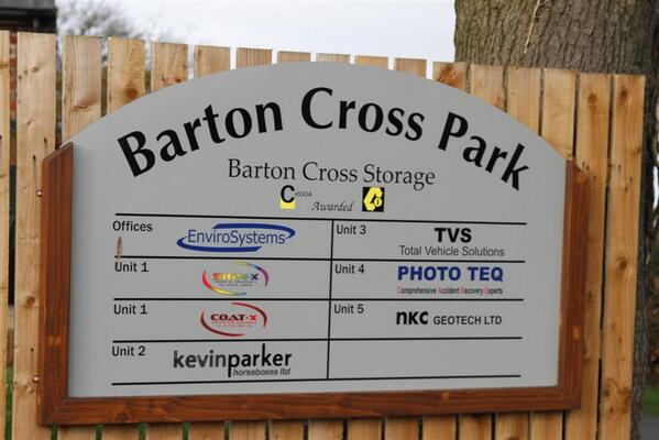 StuartOrmand's tweet image. #signs #advertiseyourbusiness #graphics