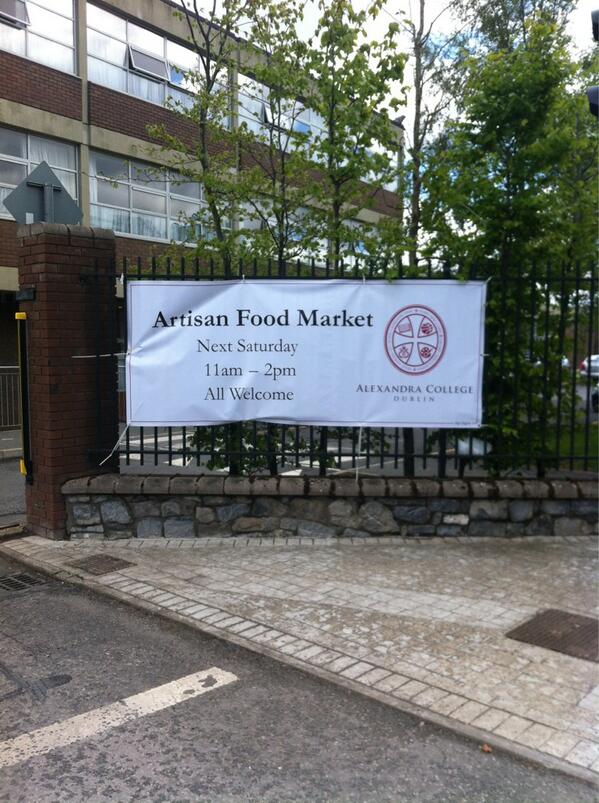 AlexArtisansTY's tweet photo. 2 MORE DAYS UNTILL ARTISANS 
@kempsisters @dublincityfm @unicefireland @IanDempsey http://t.co/HrsfQ5NUex