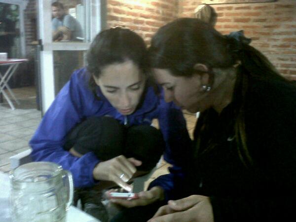 padelonline's tweet photo. @vickym1306 @silmiori terapia de sabados http://t.co/UFcICu0uq2