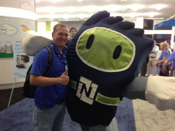 LiechtyMatt's tweet photo. With Suite Stanley at #NSW13 http://t.co/9TX2ZeF8NK