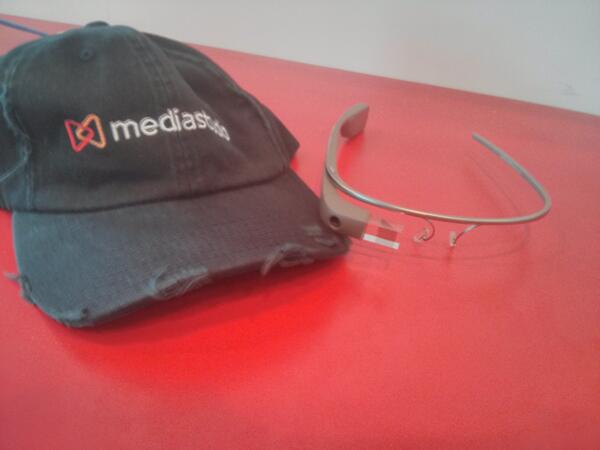 morganfiumi's tweet photo. Mediastudio and glass - love at first sight #io13 http://t.co/IF8eb8uoWW
