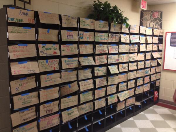 Crystel_M's tweet image. Get to letter writing #iotapi! #uifi2013