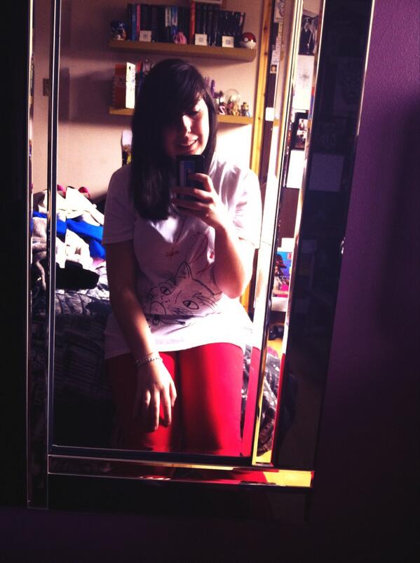 Hopeless_Zoe tweet picture