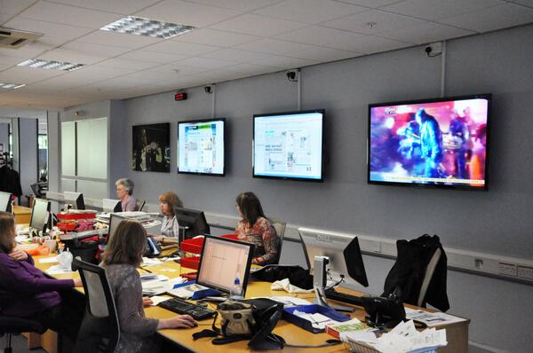 ShropshireStar's tweet image. Big screens keep the #Shropshire Star editorial team updated. #localnewspaperweek