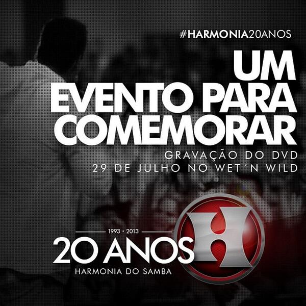 xanddyharmonia's tweet photo. Torcedores + Fãs + Amigos + 20AnosHarmonia = #PraAgradecer http://t.co/KjJ6Rt7LNd
