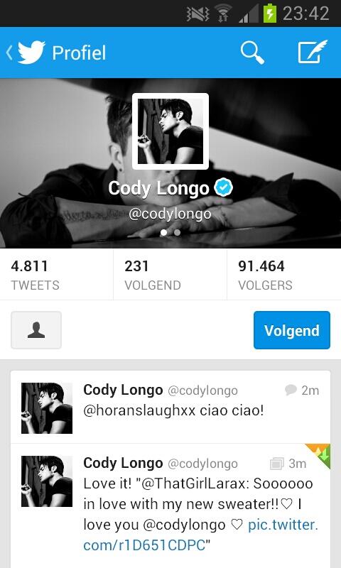 Suzy_G1rl20's tweet image. "@ThatGirlLarax: Still so happy!! Best day!!♡♡ @codylongo #LuckyCoder #Loveyou http://t.co/6i3D6unrbn"&lt;3