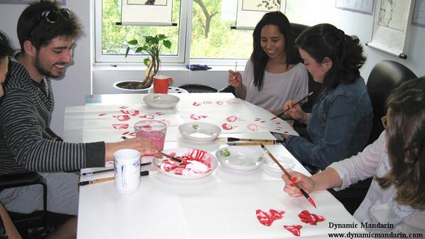 DynamicMandari1's tweet photo. As part of our #culture #classes students at Dynamic Mandarin learn #Chinese #painting. http://t.co/aPnqfQj9d4