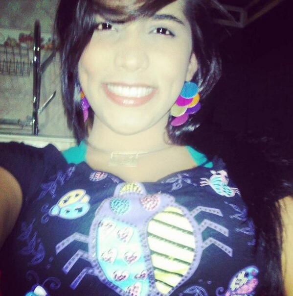 _Anakarina23's tweet photo. #beautiful #smile http://t.co/d9BLPsfmfb