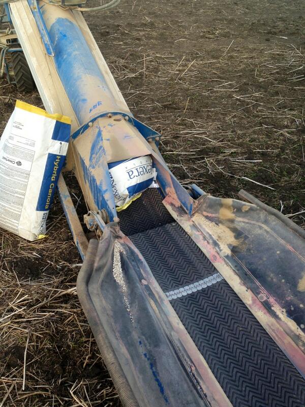 Soo apparently full bags of canola don't fit up the conveyor!? #rushing #plant13 <a href="/GrainFarmProbs/">Grain Farm Probs</a>