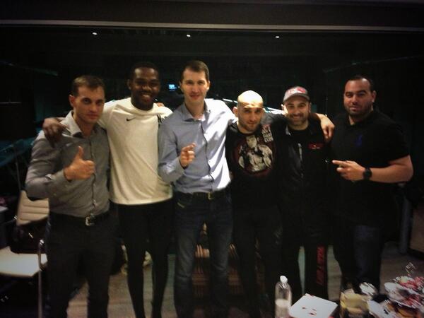 We had fun at the seminar at club number 1 in Moscow <a href="/JonnyBones/">Jonny Meat</a> <a href="/adlanamagov/">Adlan Borz Amagov</a> <a href="/malkikawa/">malki kawa</a>