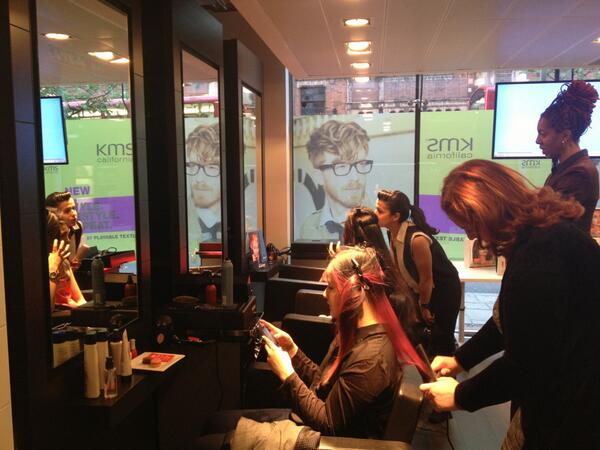 Our #TAMEFRIZZ party is well underway!