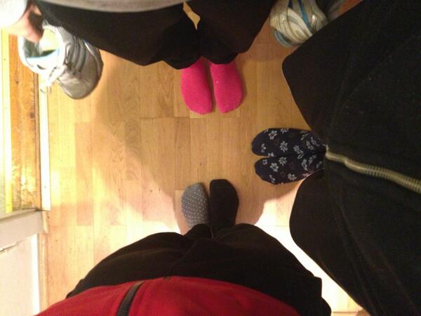 elinroshall's tweet photo. Tecken på att vi borde tvätta? http://t.co/tcaEFjOOvT