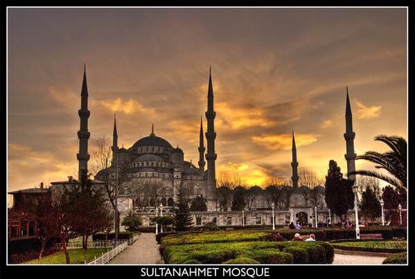 Султанахмет аксарай. Как доехать до аэропорта стамбула от султанахмет до гихч. Район лалели в стамбуле на карте. Мечеть султанахмет и аясофья в стамбуле. Стамбул султанахмет храм святой.