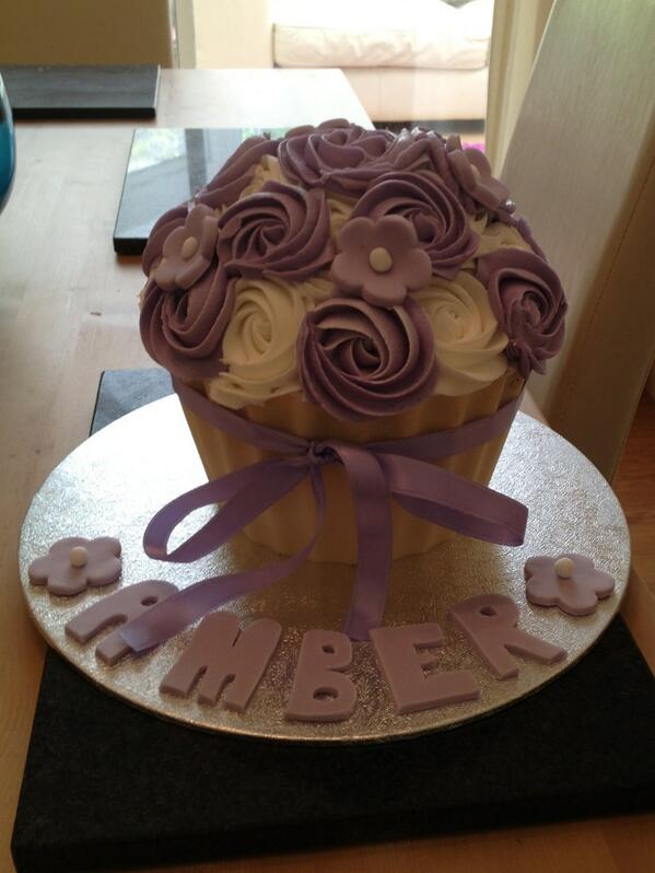 #purple #cupcake #giant
