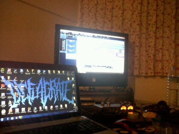 Embedded image permalink