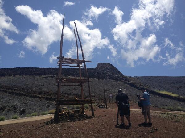 CongareeNPS's tweet image. @bradwatanabe @HawaiianAir set the scene at Puʻukoholā Heiau National Historic Site.