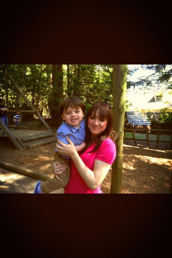 ClareWhitehead4's tweet photo. #gorgeous #proud #centreparcs #truelove http://t.co/PbjWFFNJIK