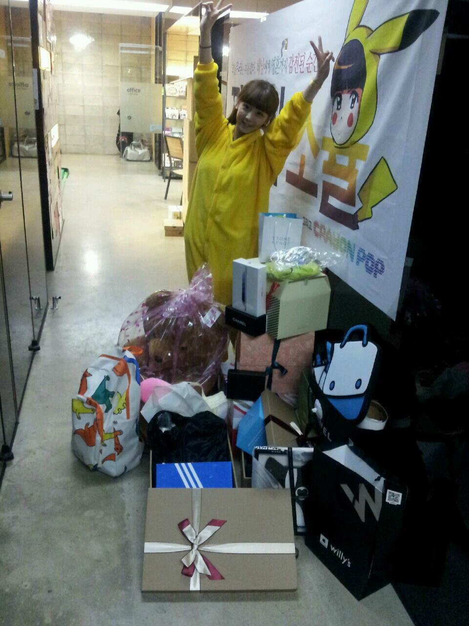 BKb2mERCYAAIrpf.jpg:large