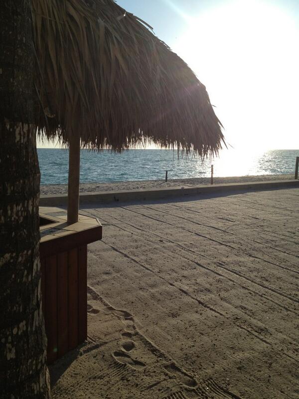 mcbride120's tweet photo. Paradise http://t.co/7b1BVvqyeR