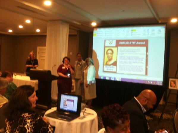 JaneSutter's tweet photo. Marietta Avery talks about how she views self as servant, as serving. Awesome message! #herroc #rwn http://t.co/G5tm0Z3xpg