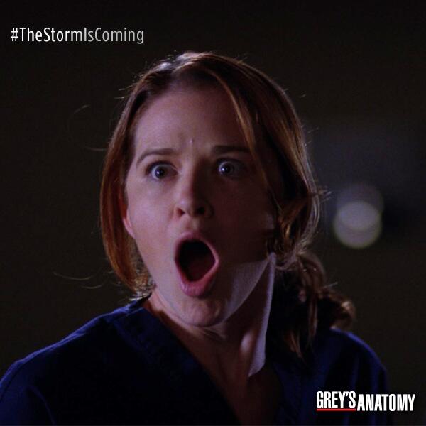 GreysABC's tweet photo. It's time. Retweet if you're watching with us! #GreysFinale #TheStormIsComing http://t.co/bXXvwJY73B