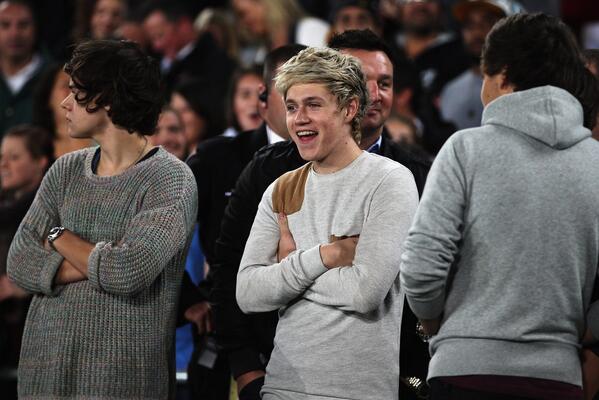 kezialynchnz's tweet photo. IF YOU WANT TO SEE THE BOYS AT EDEN PARK AGAIN RT #NZwants1Dstadiumtour http://t.co/xyQnY69SCp