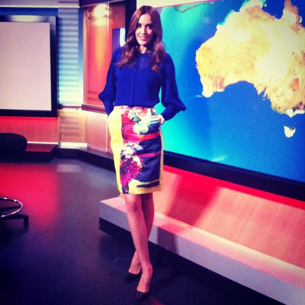 Bec's outfit tonight on <a href="/9newsmelb/">9News Melbourne</a> Top from <a href="/MANNING_CARTELL/">MANNING CARTELL</a> and skirt by Preen from <a href="/AnotherLoveAu/">anotherlove.com</a>