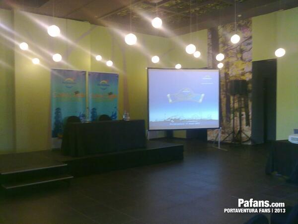 pafans's tweet photo. Hoy inauguramos #costacaribe . A punto de empezar la presentacion #pafans http://t.co/C8BL70ZpWG
