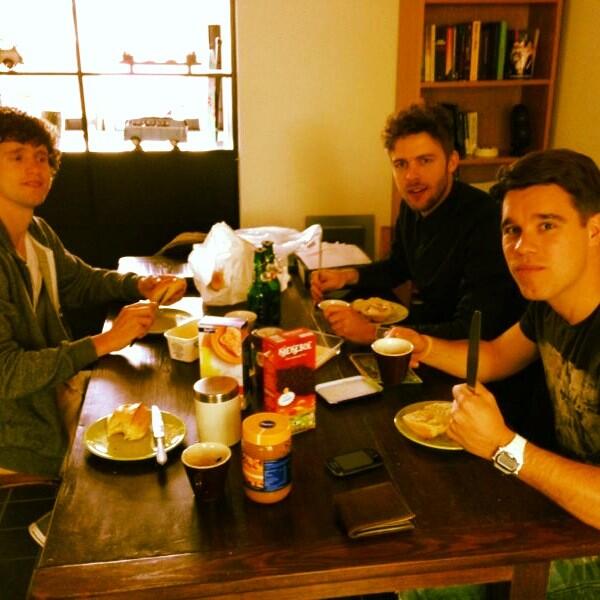 Ff goed ontbijten voor een lange dag spelen. Zo de eerste bruiloft @ Heumen