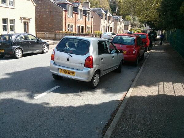 SY54 UYM displaying Inconsiderate Parking