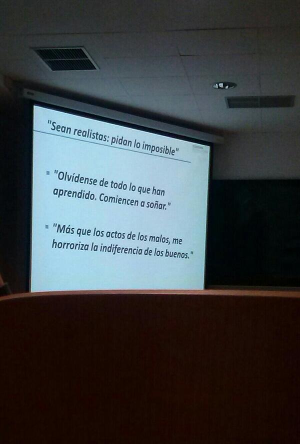Fran13Hdez's tweet photo. Jornada de Emprendimiento en la Ingeniería http://t.co/vxnLbbozuw