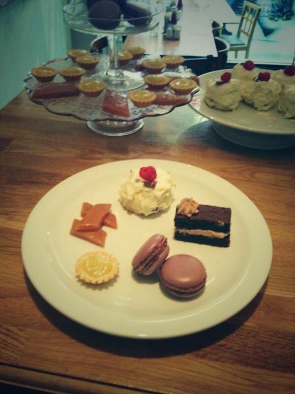 MaurillioCake's tweet photo. @kateandchelsie we thought you ladies would appreciate this pic ;-) we launched #AfternoonTea today @PDBrixton http://t.co/MPm9G2zecd