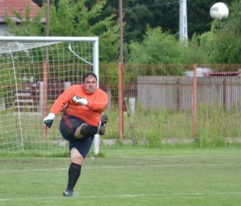 cclarkey87's tweet photo. @SpriteDCC @Found this pic is this you playing for comber??. http://t.co/9aVZLChuMu