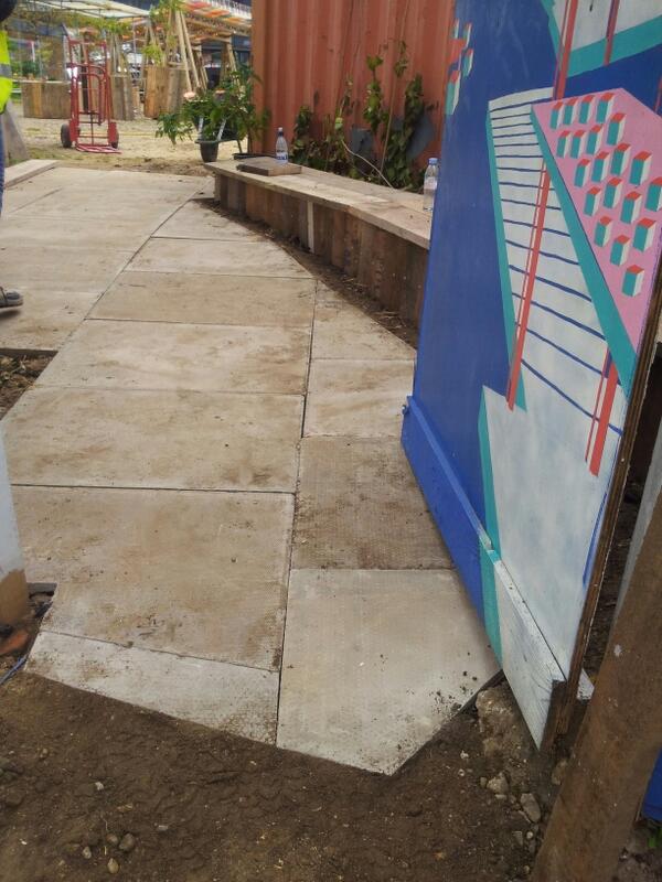Krupali_17's tweet photo. And its a wrap! Paving complete! @CTCaravanserai @JPalmerARCH @Rebecca_PN @VeronicaRocc @lumbreraslimon @AbiConnor777 http://t.co/OlsuCvqZat