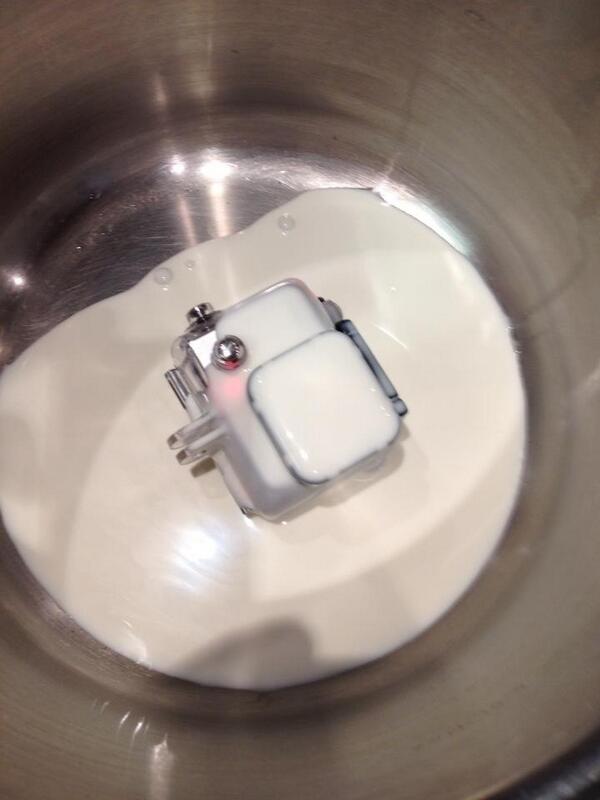 van_ML's tweet photo. @GoPro does what it has to do! Great shot for a #Dutch #
dairy product producer with @StefanGideon http://t.co/yraGOlsDXQ