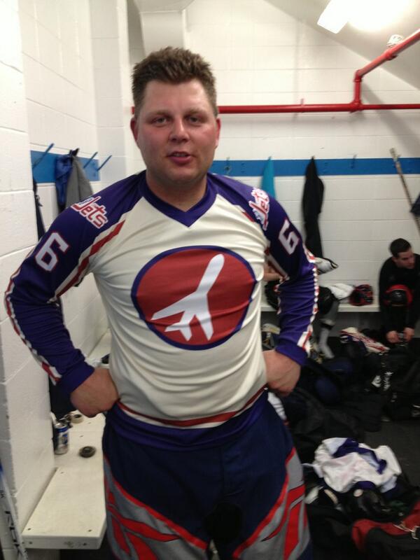 kevlarward's tweet photo. Dang that's a tight jersey @ghartbreaker! @wattie_72 you're going to love these things! can be our new #barshirts http://t.co/1K7xxdeCju