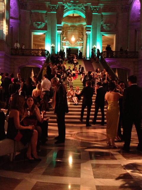 JohnVlahides's tweet image. What a kick-ass party at #CityHall last eve, following #JannelleMonáe's performance at the #SFSymphony spring gala.