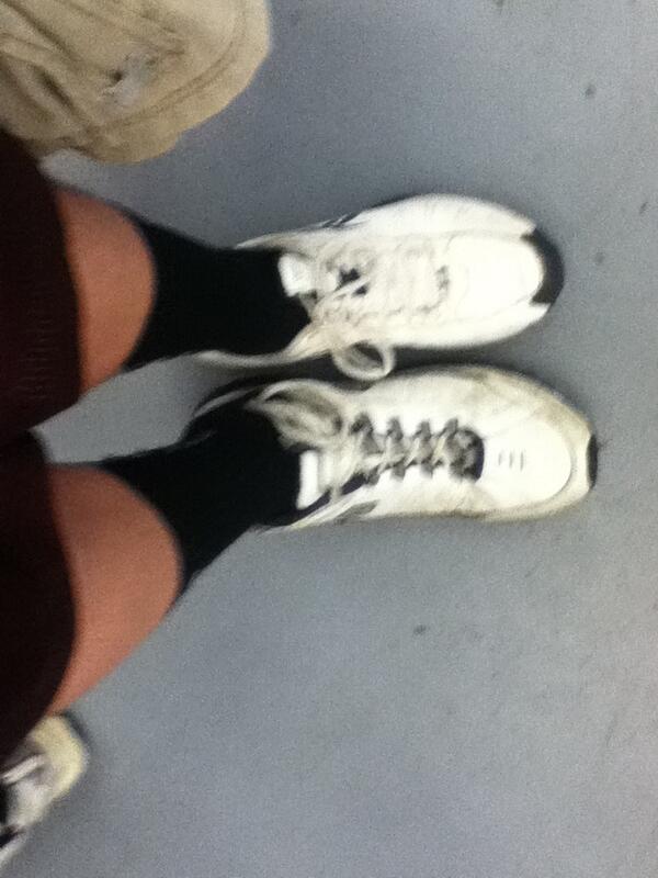 trever_odonnell's tweet image. Forgot my shoes for gym #twoleftshoes #studentathleteprobz