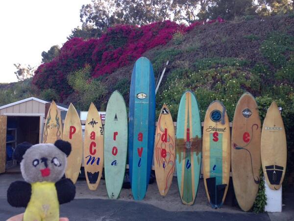 Wheres_Pip's tweet photo. Surf dudes with attitude, kinda groovy laid back mood! Surfs up in Malibu! http://t.co/z54k4Fcf4P