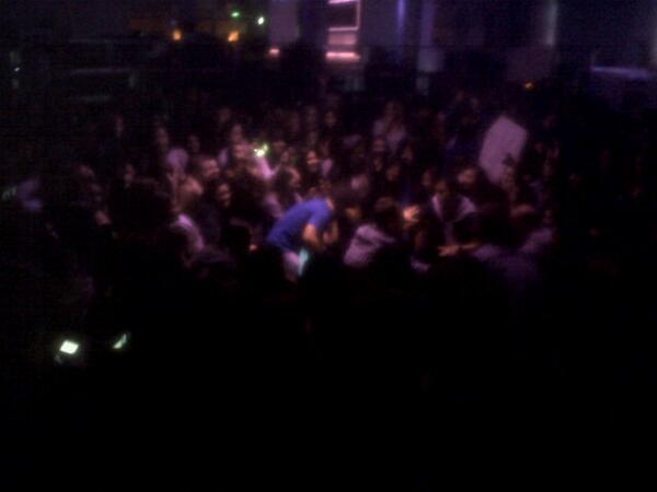 FloruCusi's tweet image. #FunTimeFever