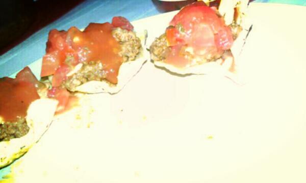 JmoBIllups's tweet image. You heard of O Bombs, these are MO-Bombs.. Tostito scoops, taco meat, cheese, salsa, hot sause  #GettinHammered