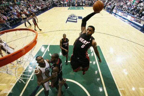 TweetDu01's tweet photo. Lebron James !!! ♥ http://t.co/Dc4djhM3Rk
