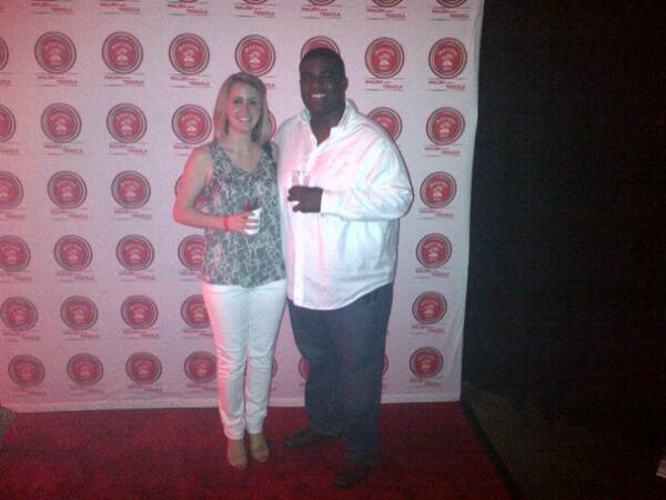 Hanging out with @TheyCallMeGrice at the #neyo private concert!! #greatdrink #malibureddallas