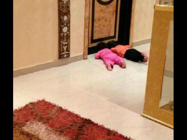 501Wooow's tweet photo. من اخطر انواع الأستخبارات😂😂

- http://t.co/9987vj7kjw””