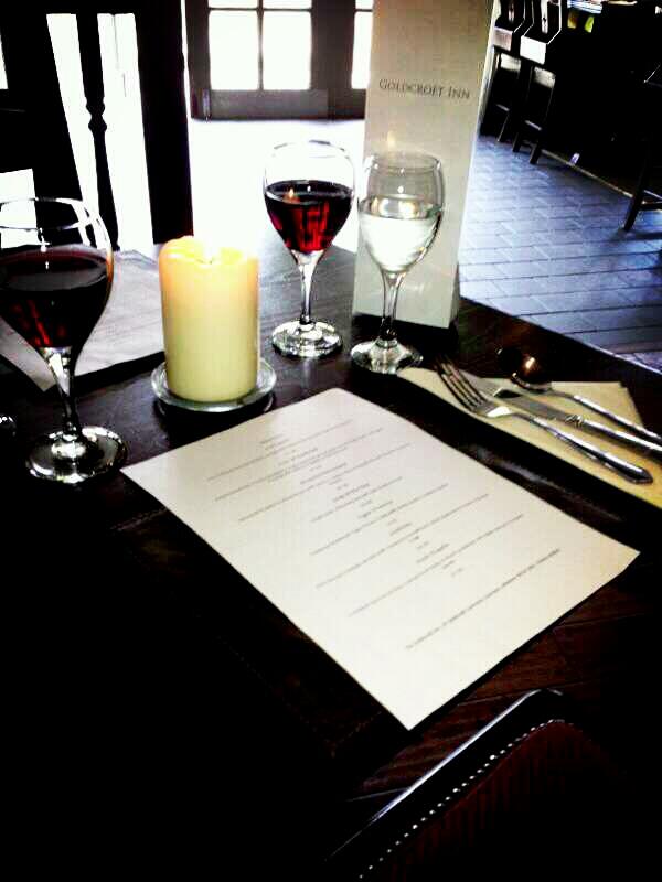 TheGoldcroftInn's tweet photo. Ready for tonight's service http://t.co/tWihrNKNhd